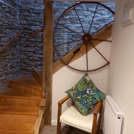 Hay Barn, Penrheol Farm, Unique Barn Conversion بيلث ويلز المظهر الخارجي الصورة