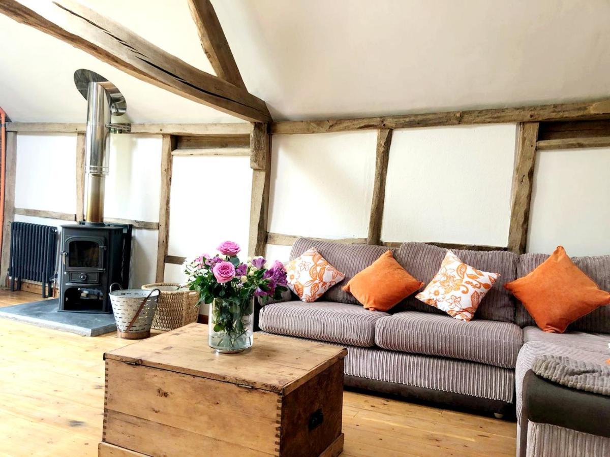 Hay Barn, Penrheol Farm, Unique Barn Conversion بيلث ويلز المظهر الخارجي الصورة