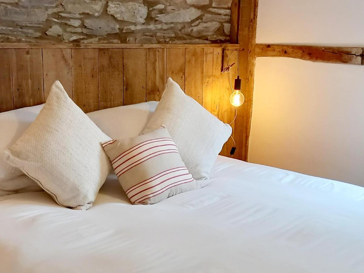 Hay Barn, Penrheol Farm, Unique Barn Conversion بيلث ويلز المظهر الخارجي الصورة